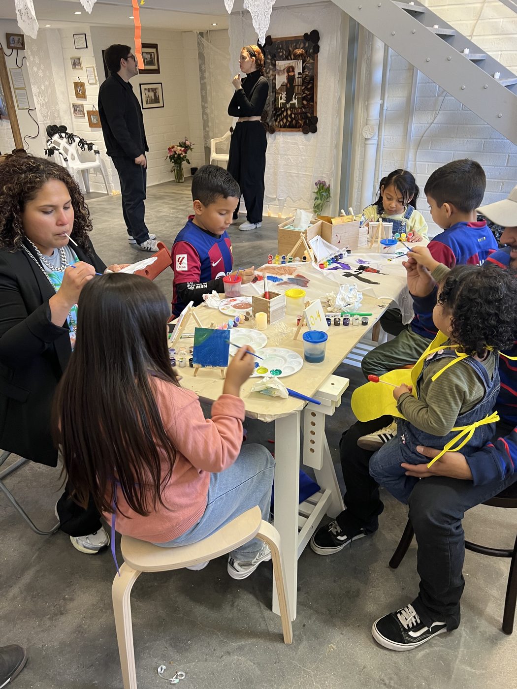 Kids' painting workshop, Para Ecuador Con Amor, 2024